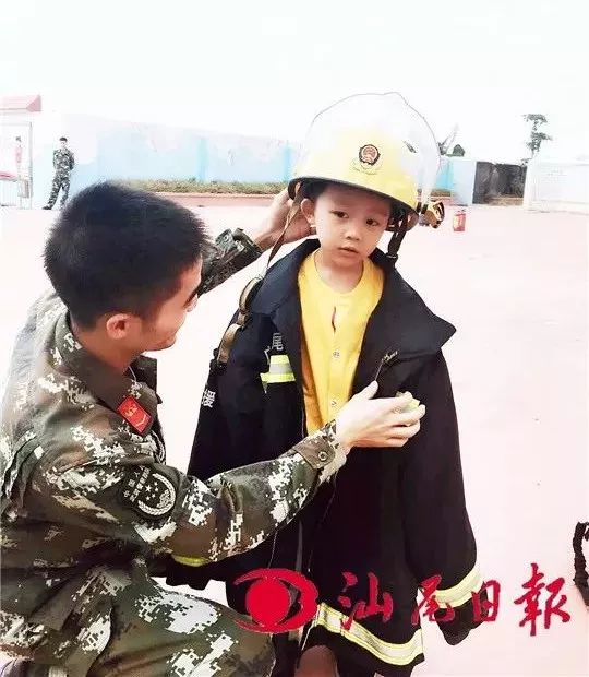 红海湾消防安全宣传进校园.jpg